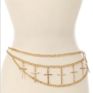 Layered cross chain belt